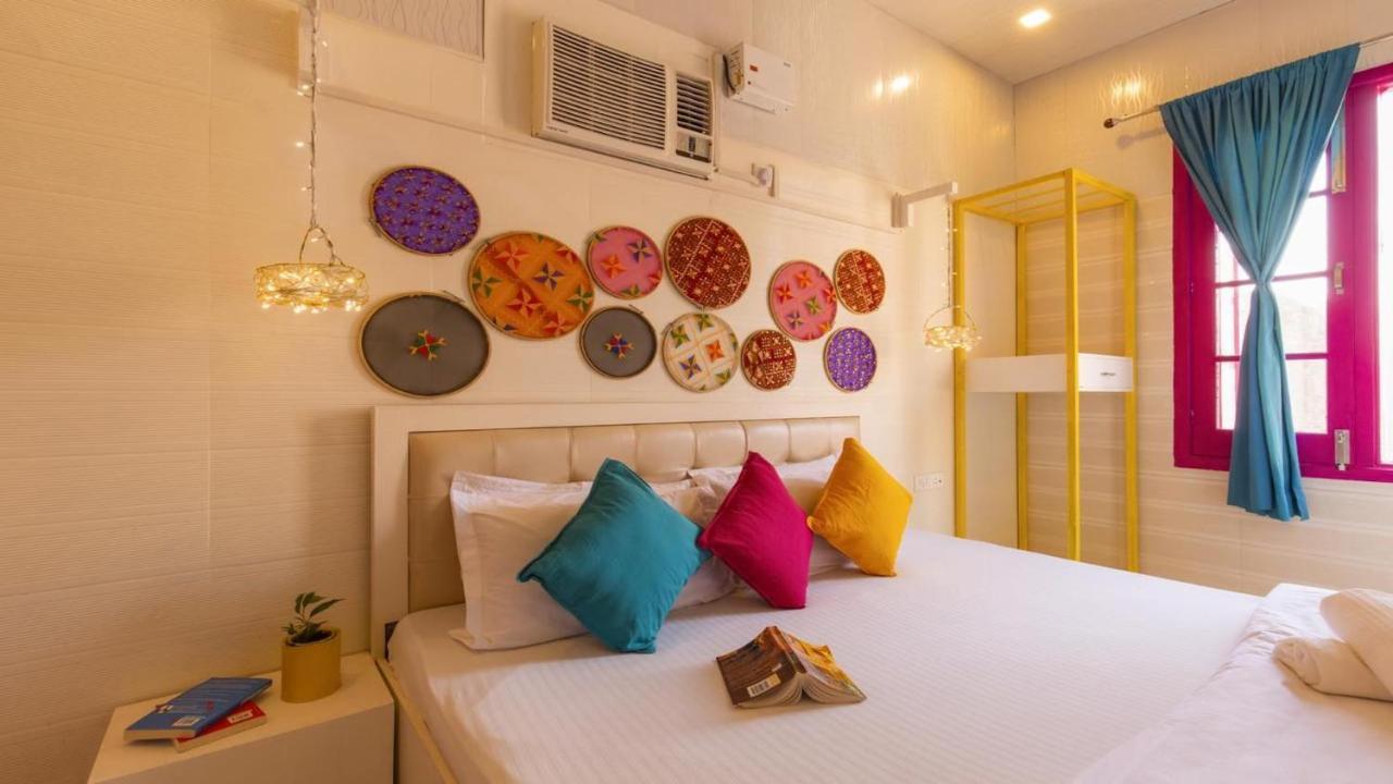 Madpackers Amritsar Bunks, Rooms, & Community Екстериор снимка